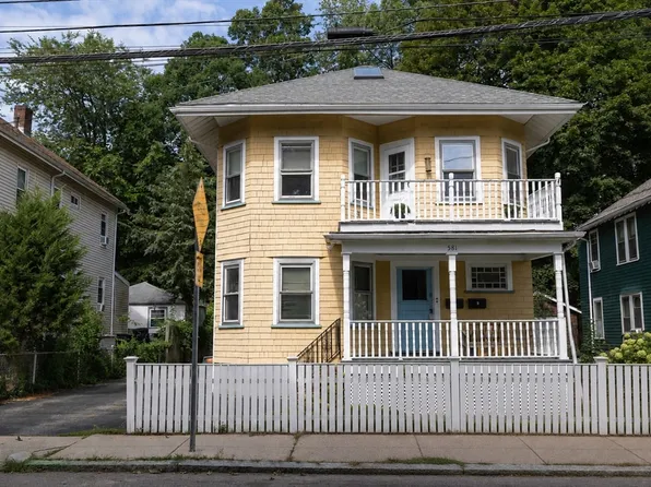 581 South St Floor 2, Roslindale, MA 02131