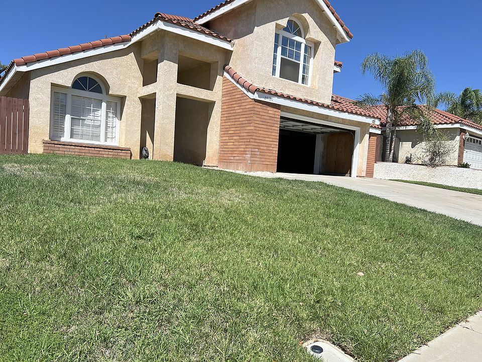 1st image of 24430 Robinwood Dr