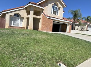 24430 Robinwood Dr, Moreno Valley, CA 92557