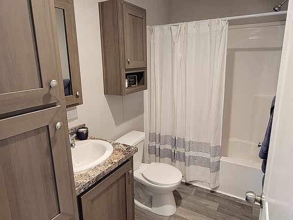 4th image of 5141 Tokay Dr #65
