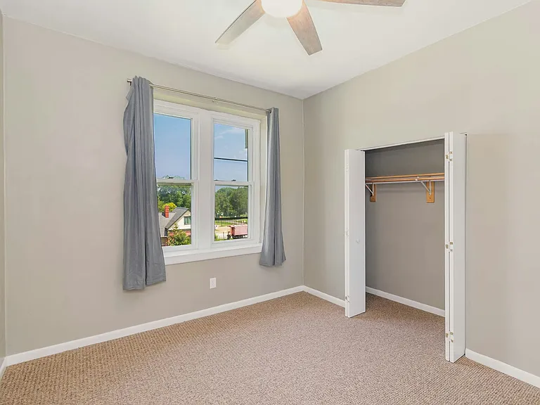 Bedroom 1-2