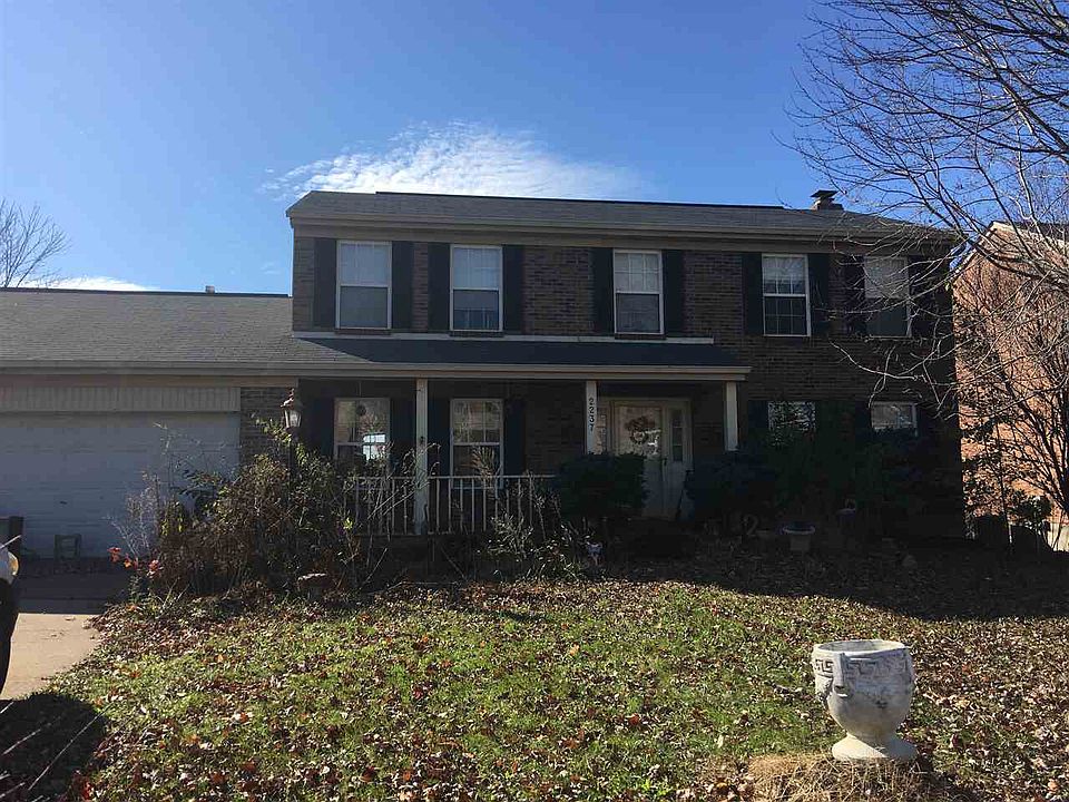 2nd image of 2237 Forest Lawn Dr