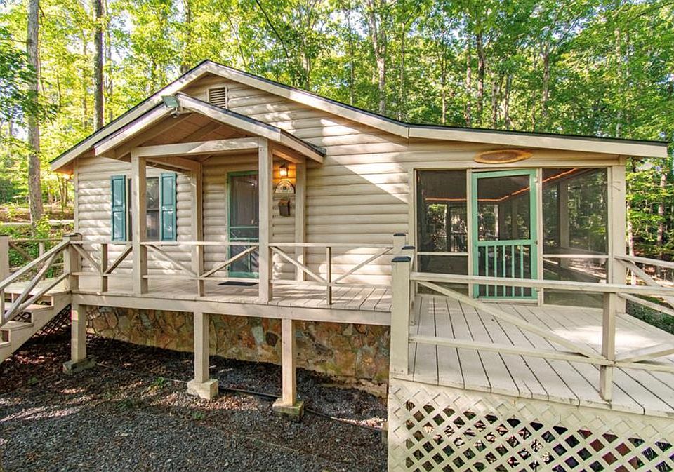 1st image of 5 Tanglewood Cv