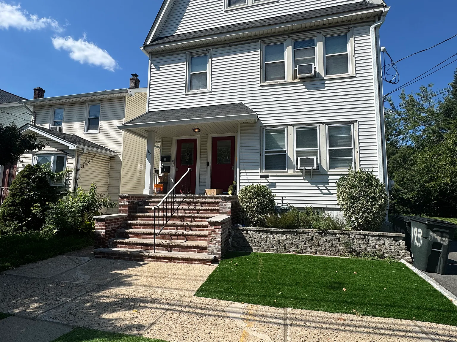 2 bed, $2,200 — Photo 1