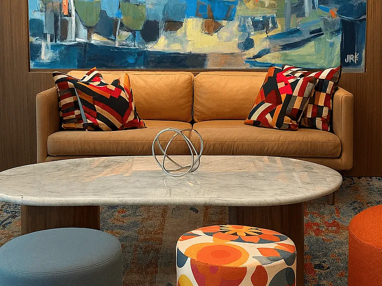 Artline Apartments — Photo 9