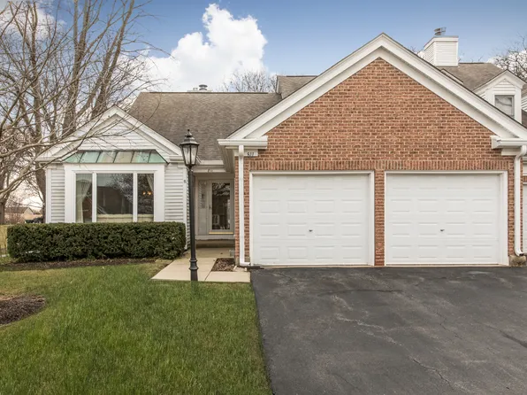 811 Willow Hills Ln, Prospect Heights, IL 60070