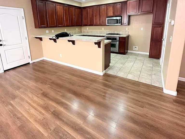 5254 Moonlit Bay Way — Photo 8