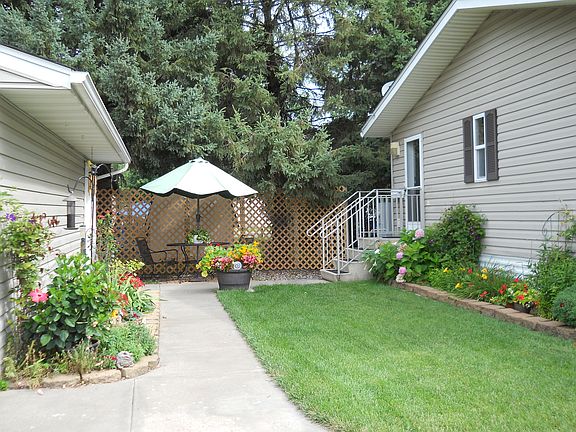 4th image of 231 Plum Ln