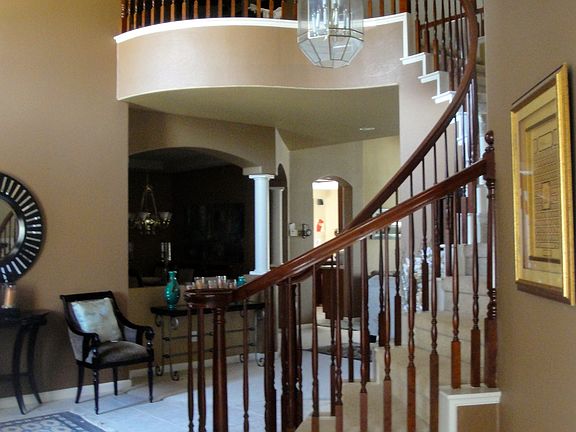 3rd image of 9226 Cambra Ct