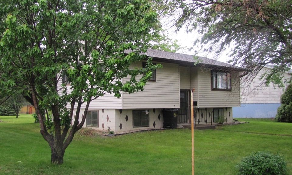 518 3rd St, Onawa, IA 51040 Zillow