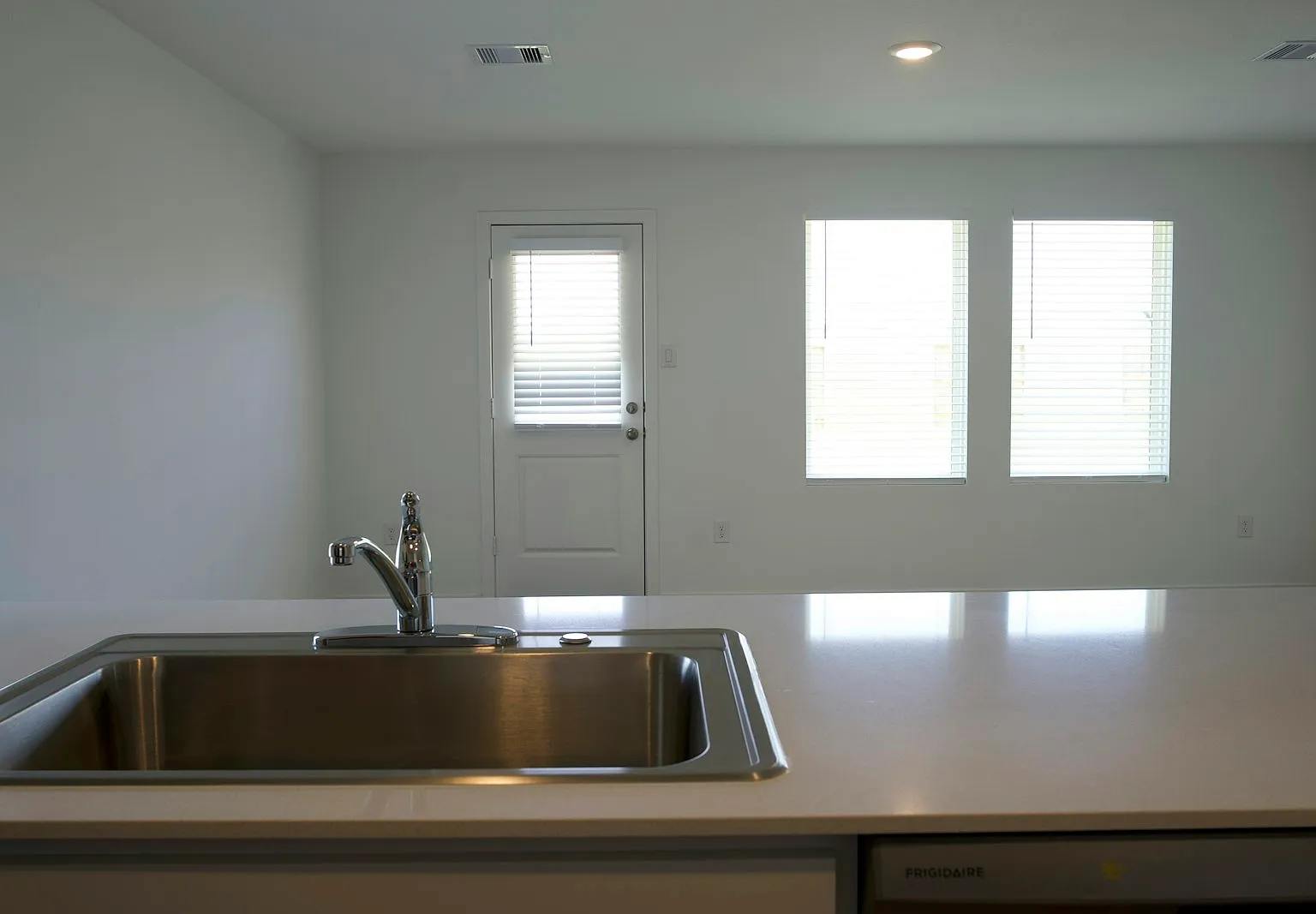 26614 Pampas Grass Ln — Photo 3