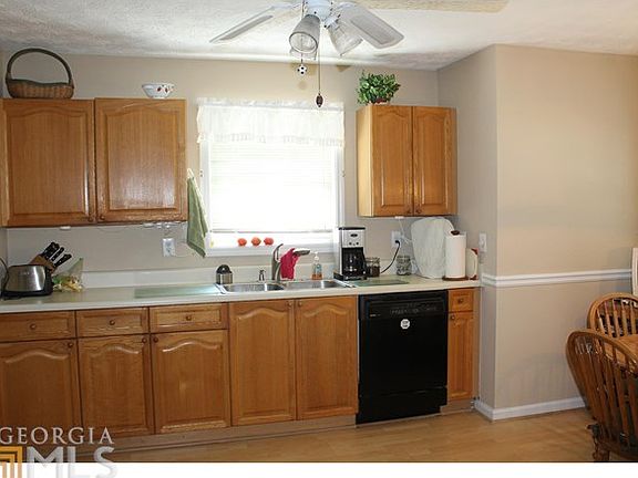 3rd image of 2147 Mainsail Dr