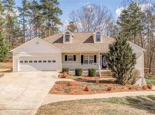 59 Black Walnut Dr, Jasper, GA 30143