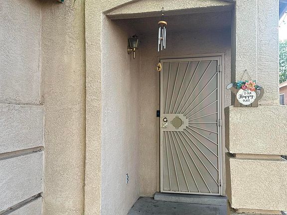 3rd image of 423 Sharp Spur St SW