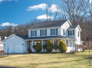 167 Kestrel Rd, Mountain Top, PA 18707
