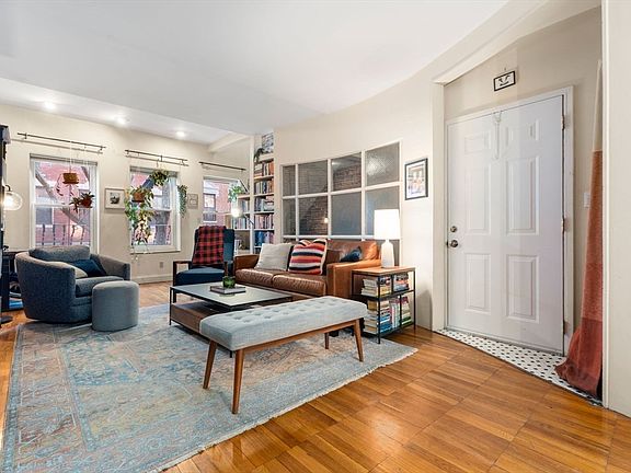 3rd image of 49 Garden St #C