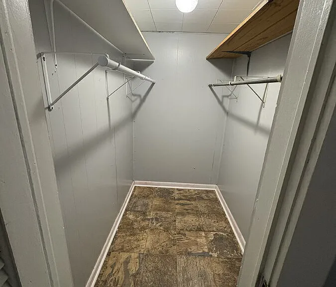 220 E Gladys St — Photo 10