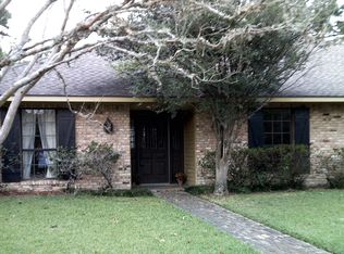 5025 S Chalet Ct, Baton Rouge, LA 70808