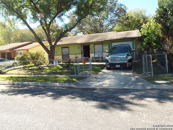 4th image of 843 Westleaf St