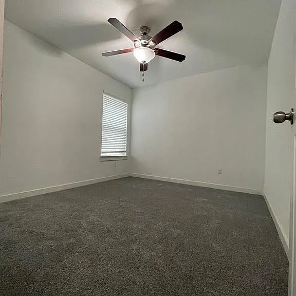 16911 Alturas Ave — Photo 7
