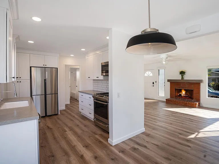 174 W Avenida Cornelio — Photo 7