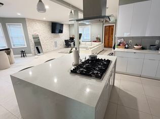 525 Jersey Ave, Elizabeth, NJ 07202