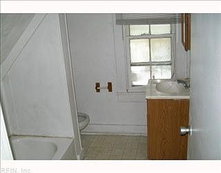 3rd image of 2706 Portsmouth Blvd