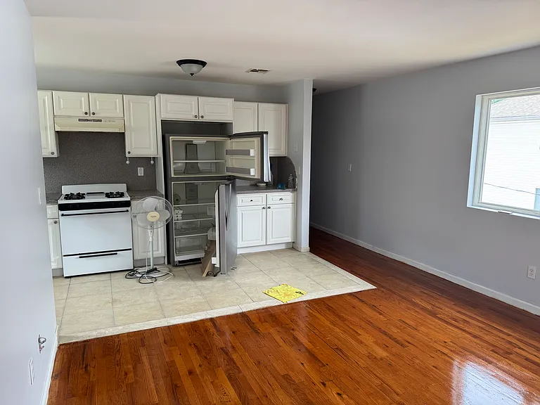 136 South Ave #2 — Photo 17