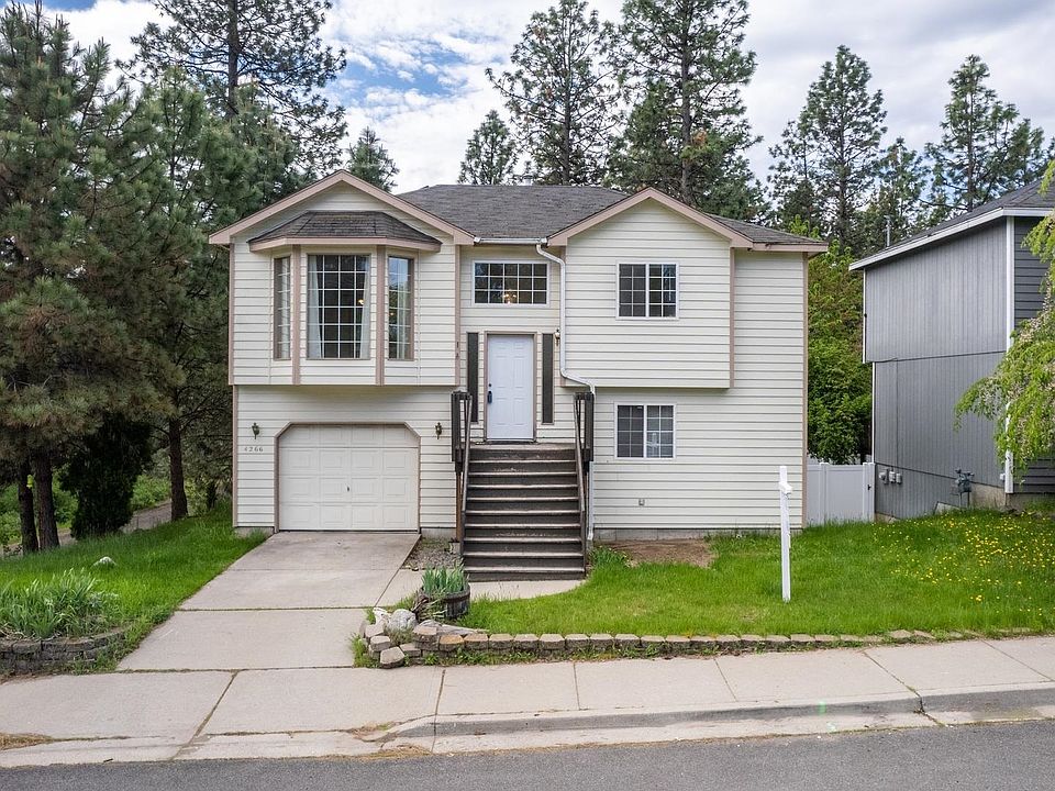 1st image of 4266 E 33rd Ave