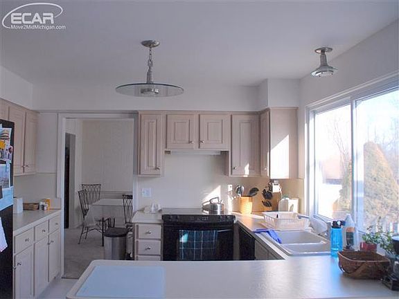 4th image of 5188 Sunlyn St