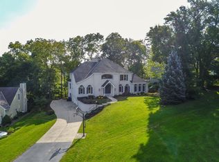 3337 Carpenters Creek Dr, Cincinnati, OH 45241