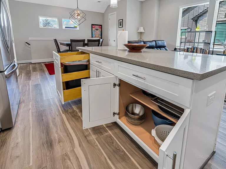 240 Julia St #A — Photo 25