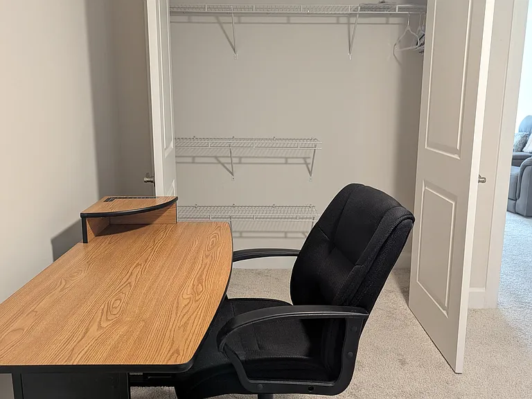 Loft Bedroom / Den