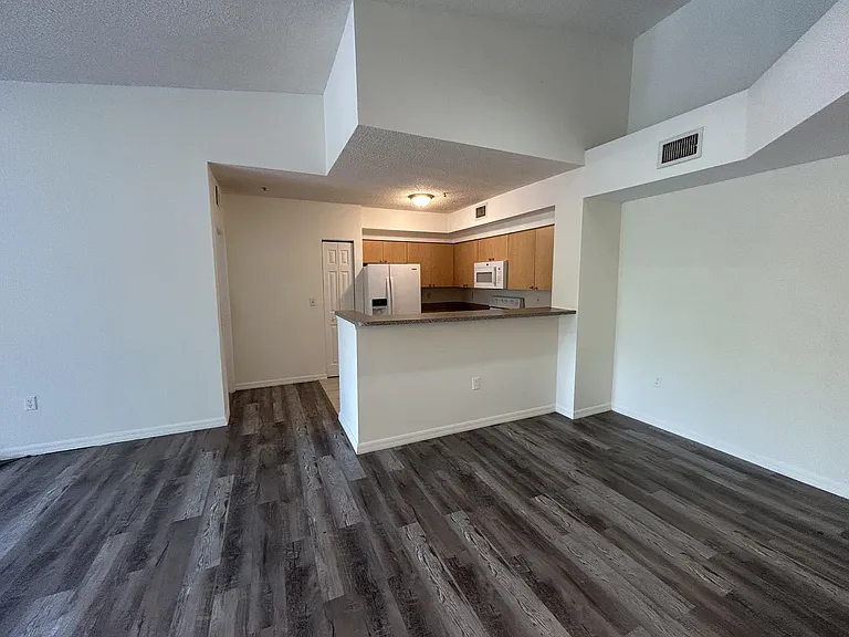 2360 E Preserve Way #305-265 — Photo 5