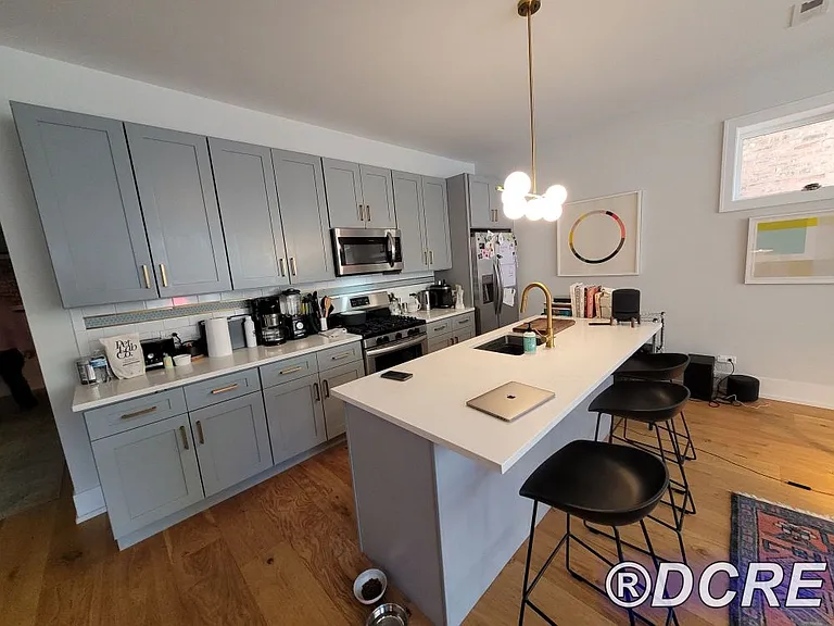 1318 W Winnemac Ave #3E — Photo 7