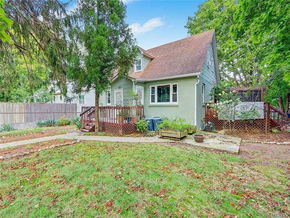 77 Yaphank Ave, Yaphank, NY 11980 Zillow