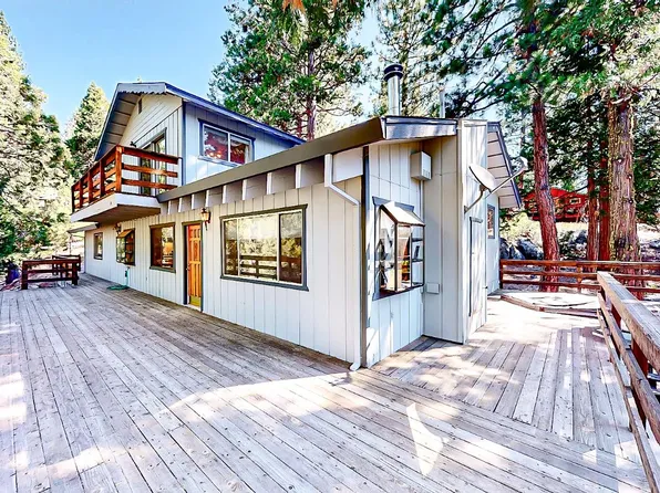 28315 Georges Dr, Strawberry, CA 95375