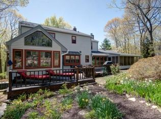 45 Red Fox Ln, Trumbull, CT 06611