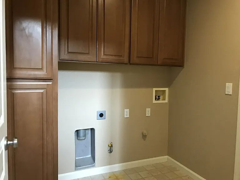1235 Bluegrass Ct — Photo 16