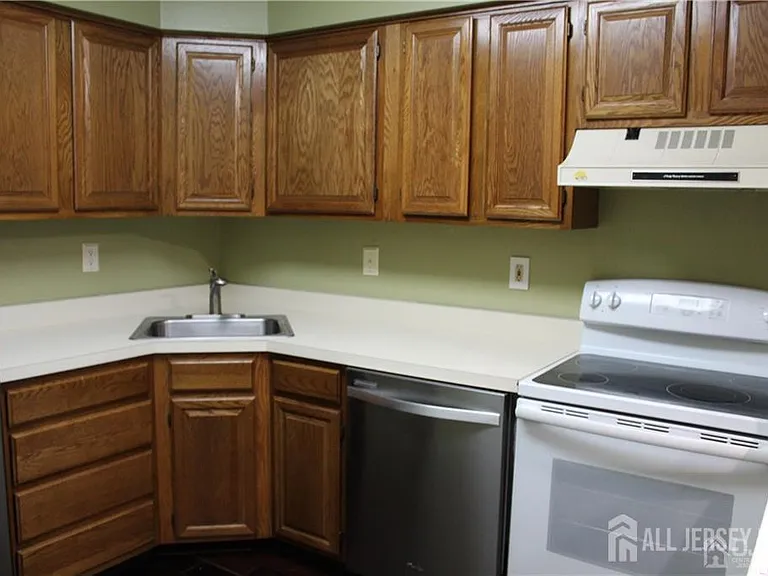 5219 Ravens Crest Dr — Photo 17