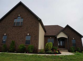 1203 Glover Hills Dr, Springfield, TN 37172