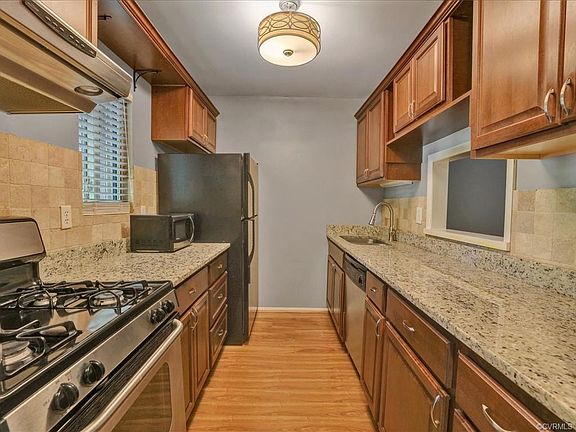 5th image of 11711 S Briar Patch Dr