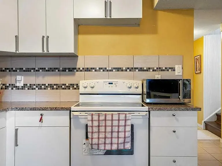 6703 Huntsbay Rd NW — Photo 5