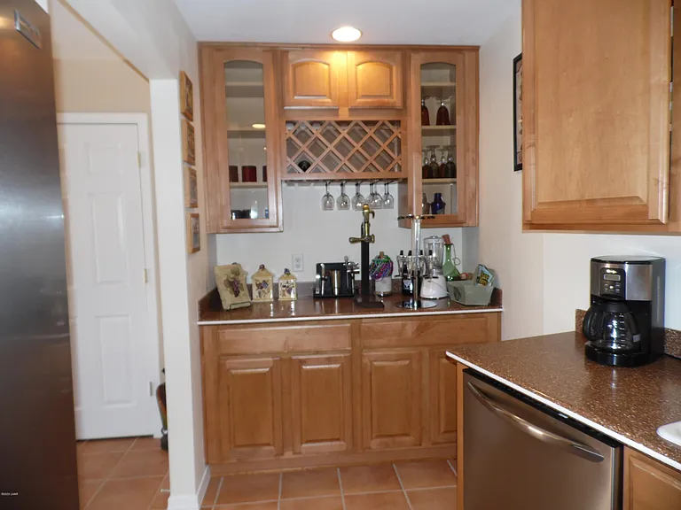 2886 Cisco Dr N — Photo 33
