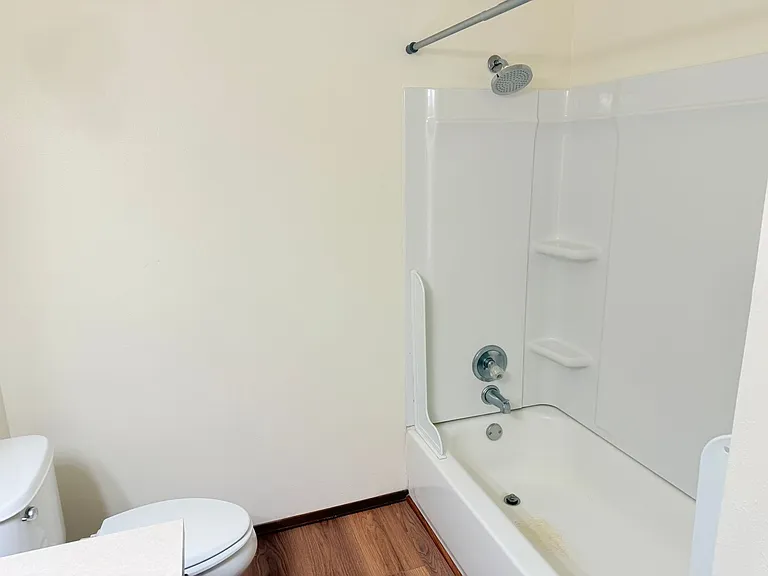 233 Dorn Ave #1 — Photo 12