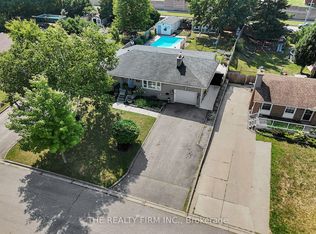 952 Eagle Cres, London, ON N5Z3H7