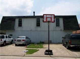 932 E Monterey Ct, Gretna, LA 70056