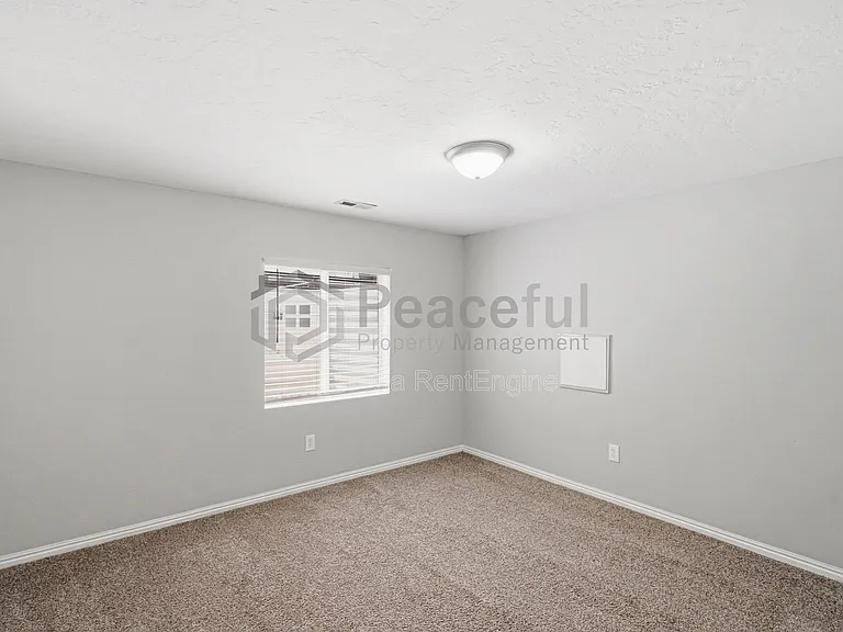 2303 W 2150th St N — Photo 24
