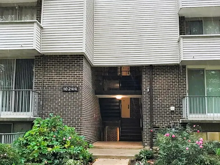 10244 Prince Pl #103 — Photo 1