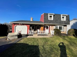 1331 Fieldstead Ln, Lancaster, PA 17603